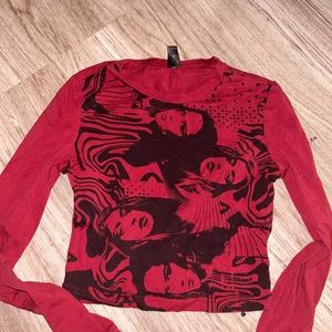 grunge style long sleeve